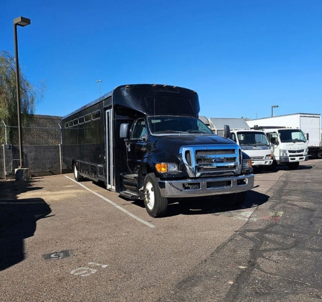 2011 Ford FORD F-750 50 Person Party Bus Limo