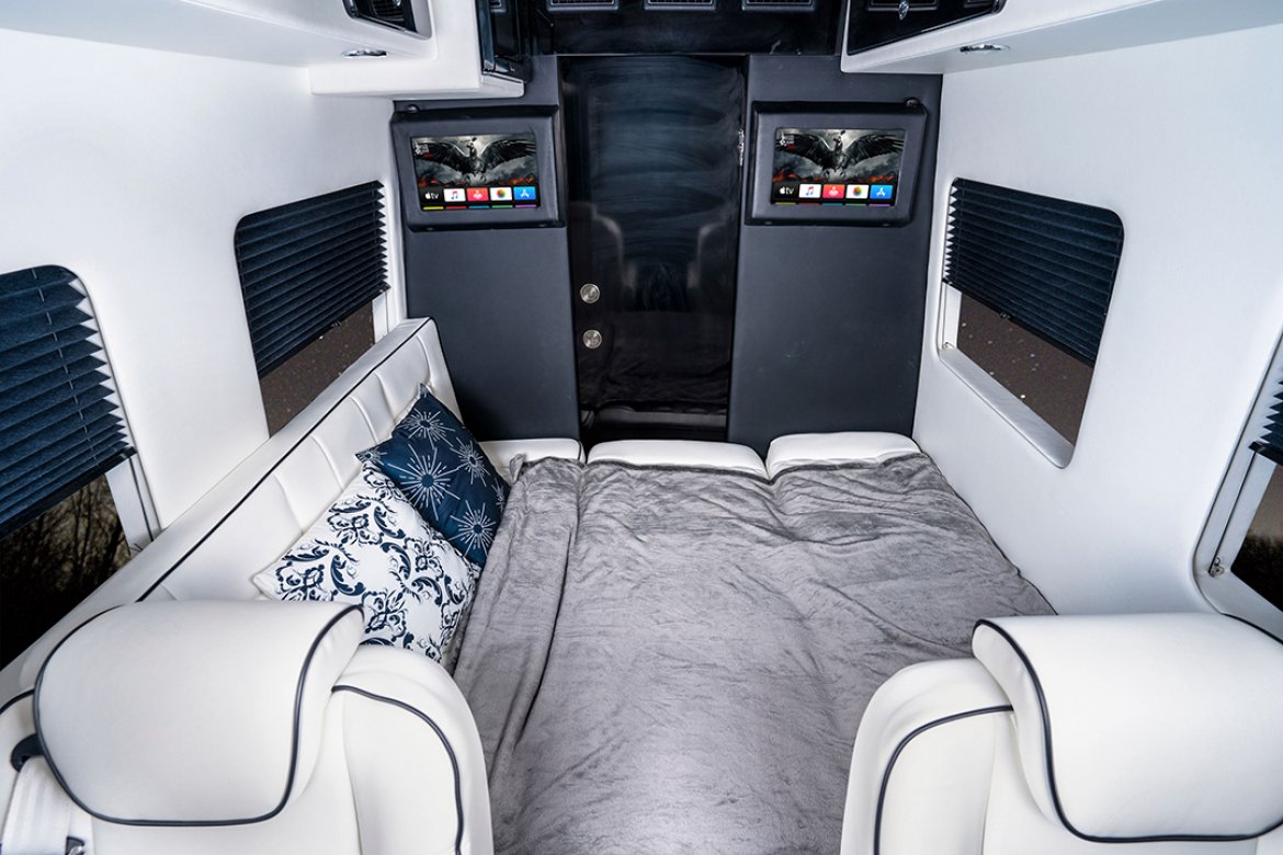 2023 Mercedes-Benz Supreme Sprinter by LCW