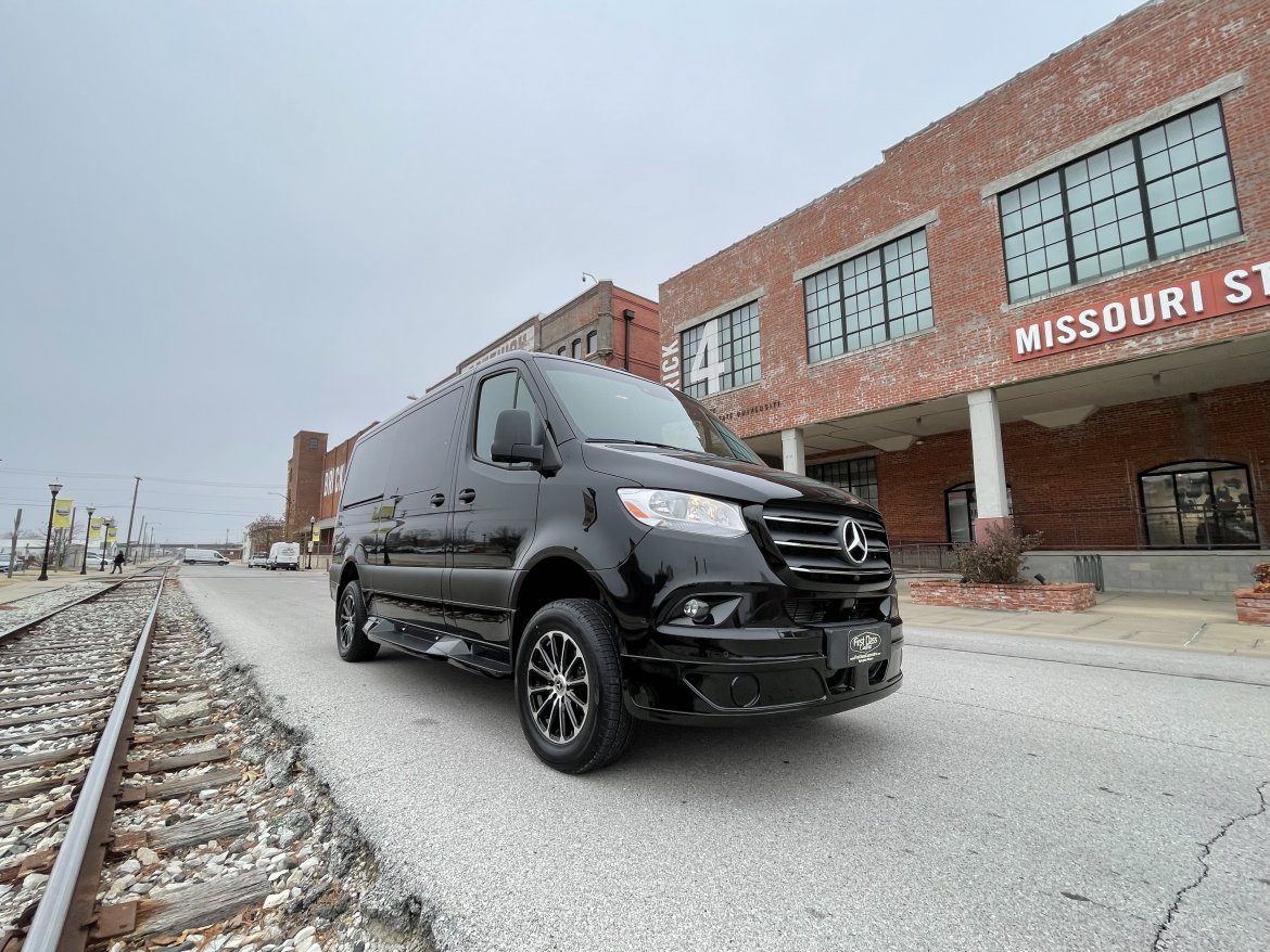 2022 Mercedes-Benz Sprinter Low Roof 144 inch