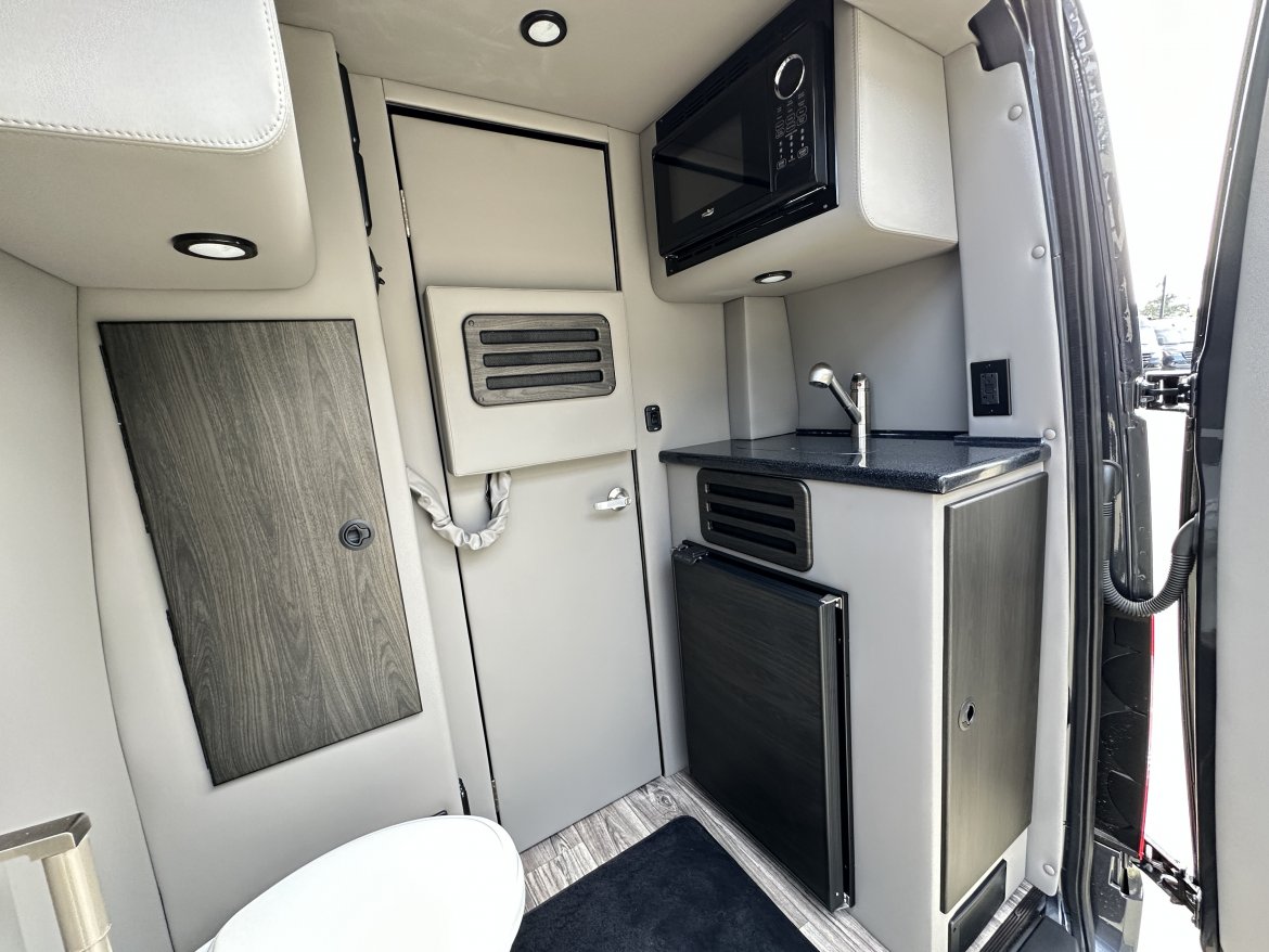 New 2023 Mercedes-Benz Daycruiser D6 Sprinter For Sale