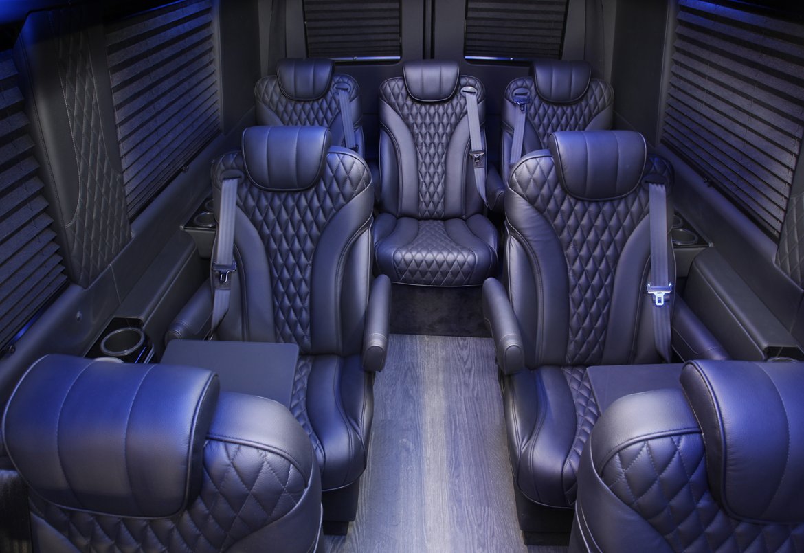 New 2023 Sprinter Luxury Mini Coach Maybach Executive Shuttle For Sale