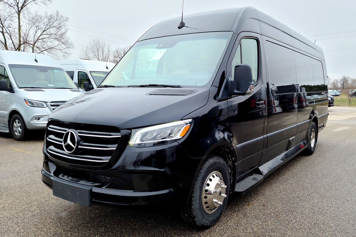 New 2024 Mercedes-Benz Ultimate Coach Sprinter