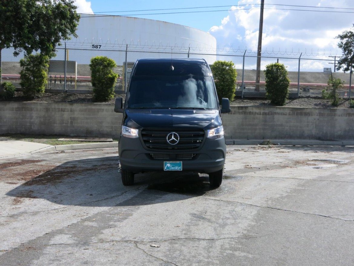 New 2022 Mercedes-Benz 3500 Sprinter Shuttle For Sale