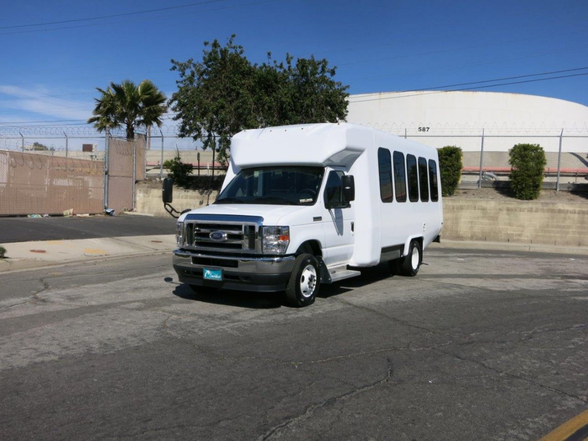 New 2023 Ford E-450 ADA Bus For Sale