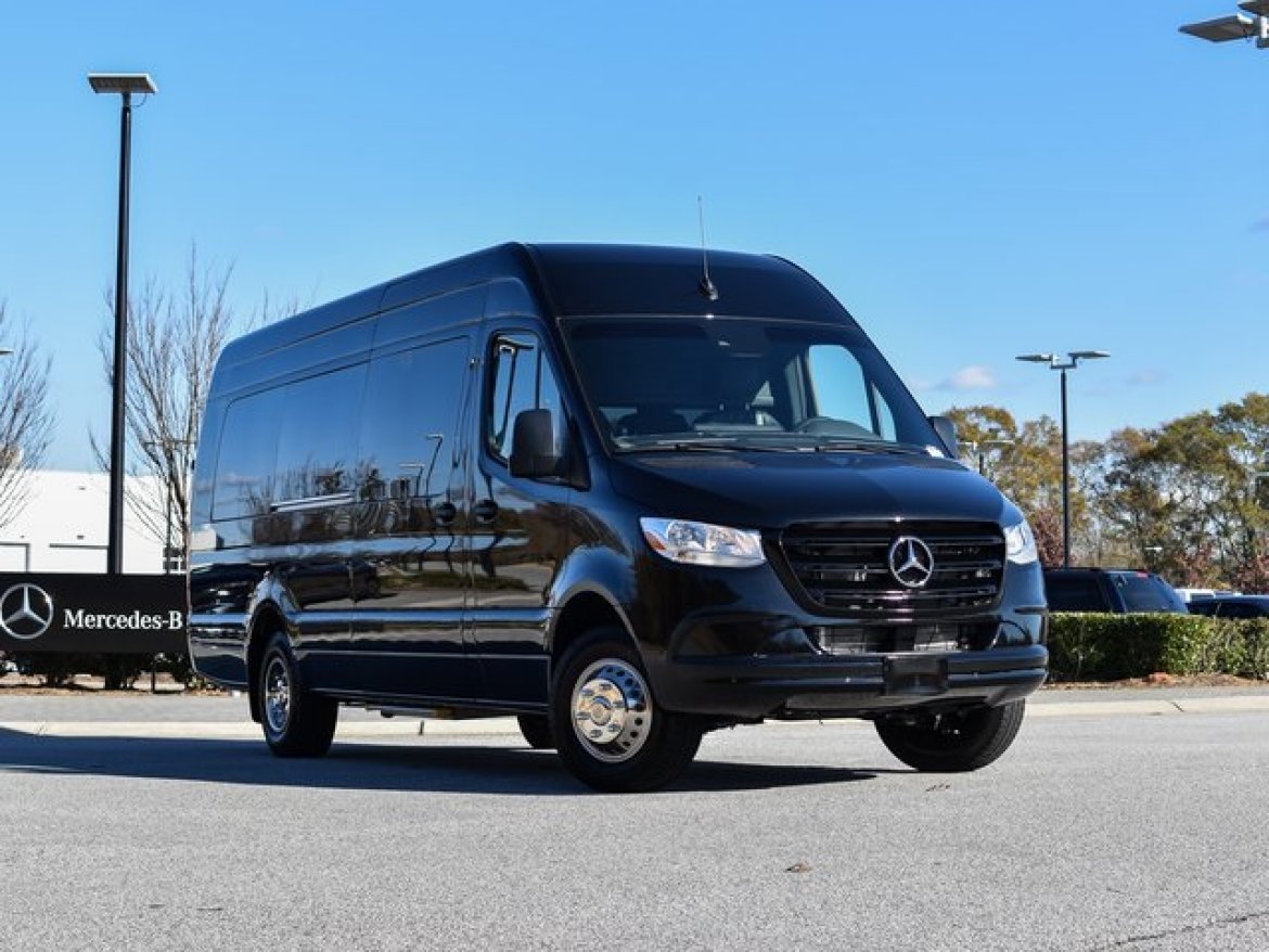 New 2023 Mercedes-Benz Mixed Use Shuttle Sprinter