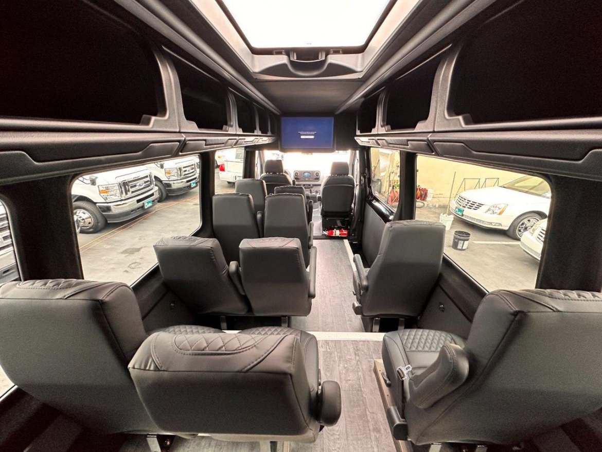 New 2022 LA Mercedes-Benz 3500 XD Sprinter Shuttle For Sale