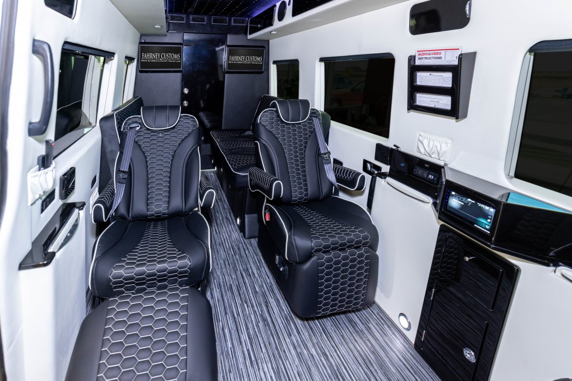 New 2022 Mercedes-Benz Sprinter 170” EXT For Sale