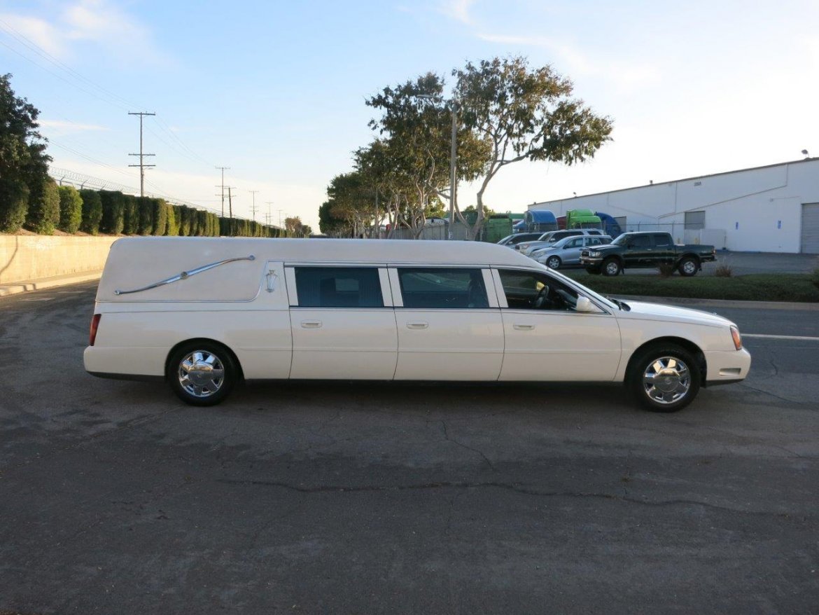 Used 2005 Cadillac Deville Stretch