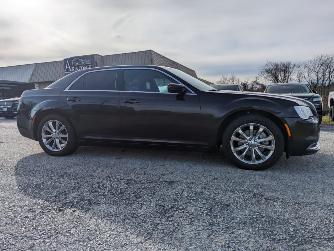 Used 2018 Chrysler 300 Touring Sedan