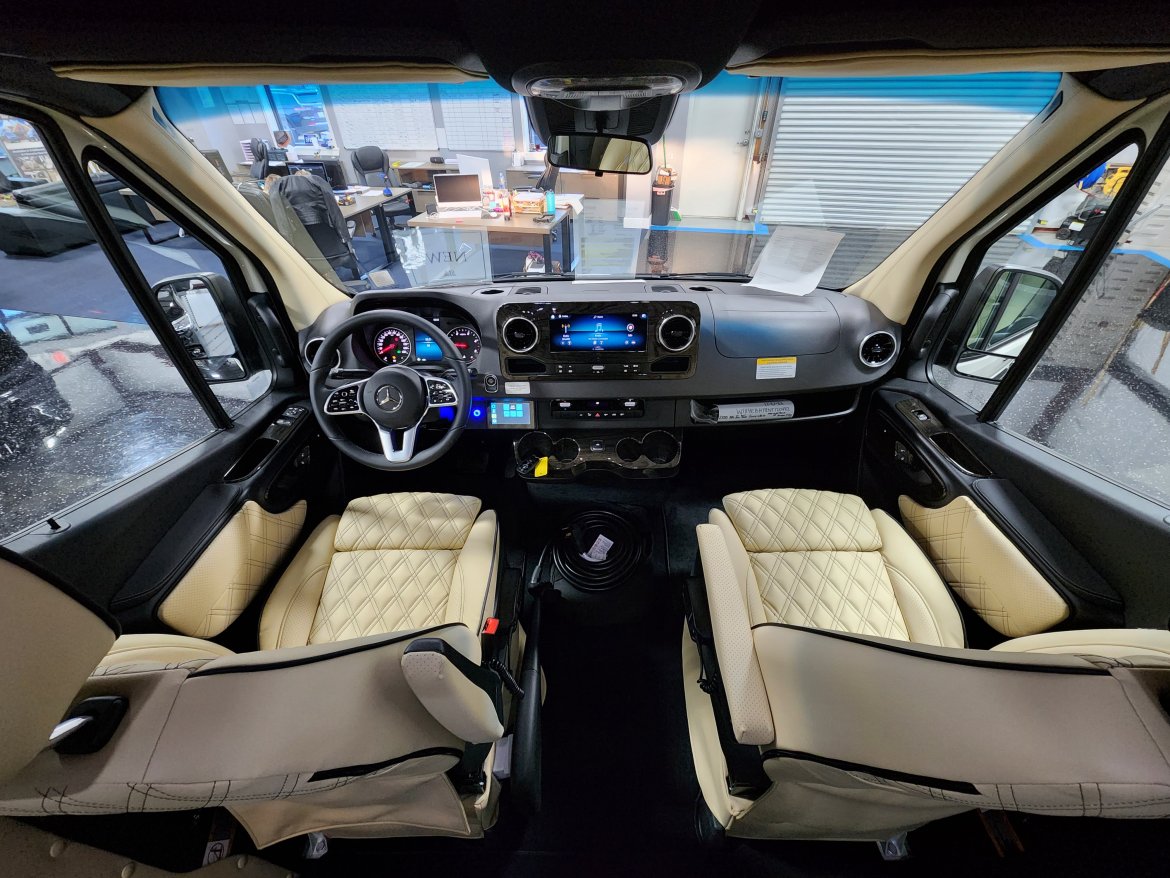 New 2023 Mercedes-Benz Sprinter 2500 G55 Signature Series For Sale