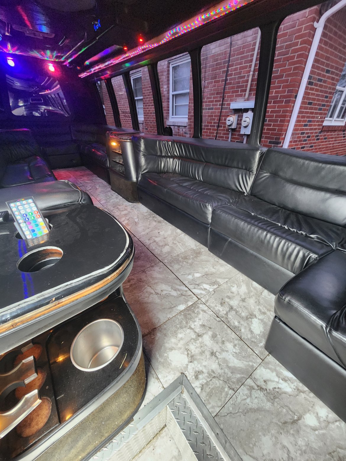 1999 Krystal Ford F550 Limo Bus For Sale