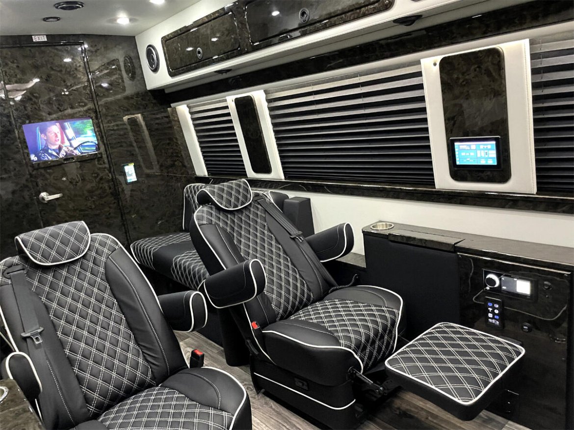 New 2023 Eco Revolution Limousine Midwest Automotive Designs Mercedes-Benz Sprinter