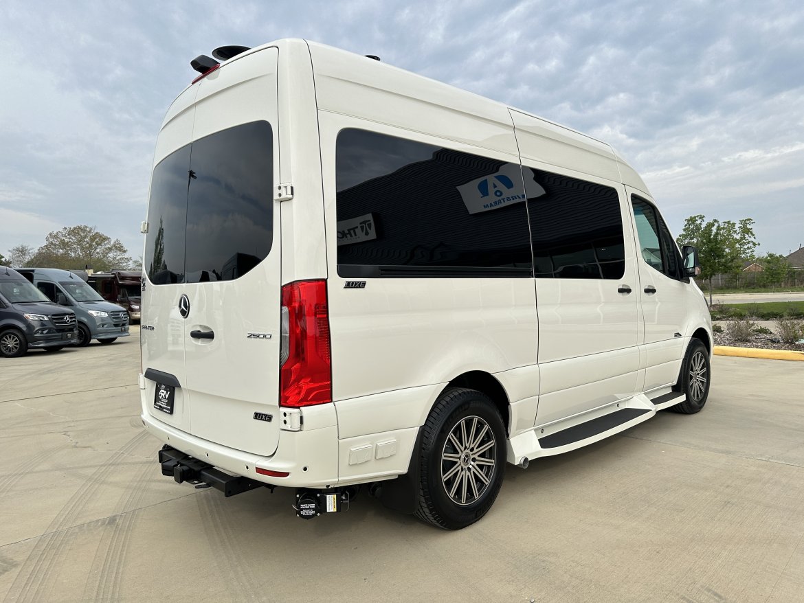 New 2023 Mercedes Daycruiser D4 Sprinter For Sale