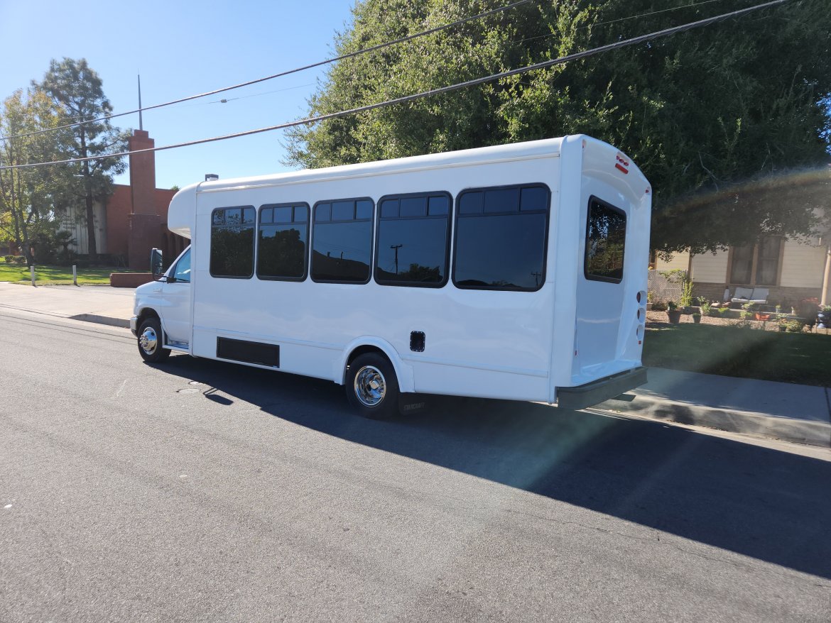 Used 2015 Ford E450 Limo Bus For Sale