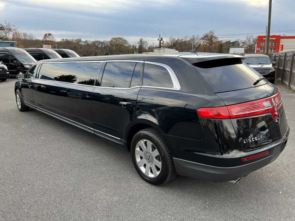 Used 2017 Lincoln MKT 120 5 Door Limousine