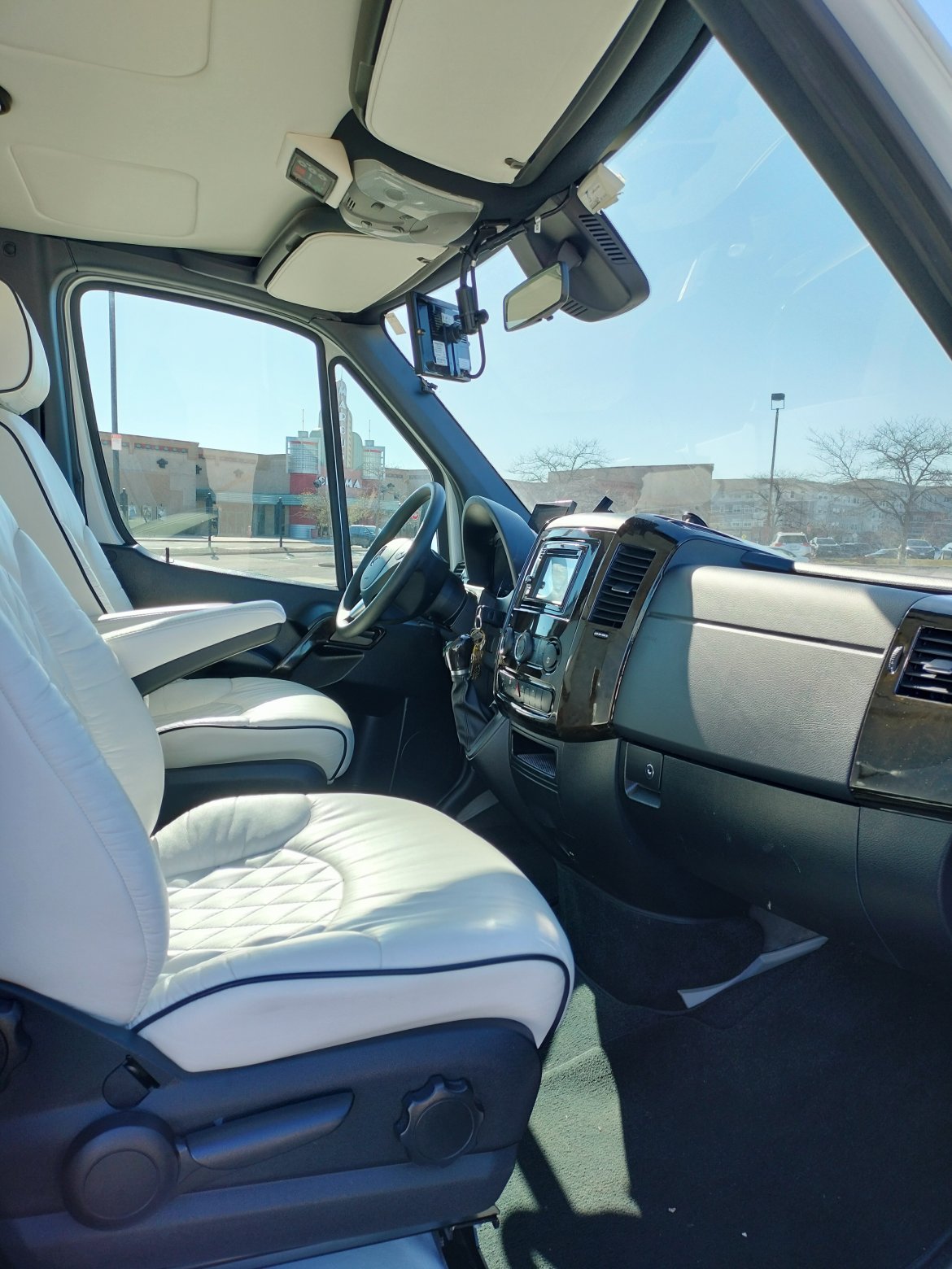 2016 Mercedes Benz Sprintee 3500 XD Limo Van