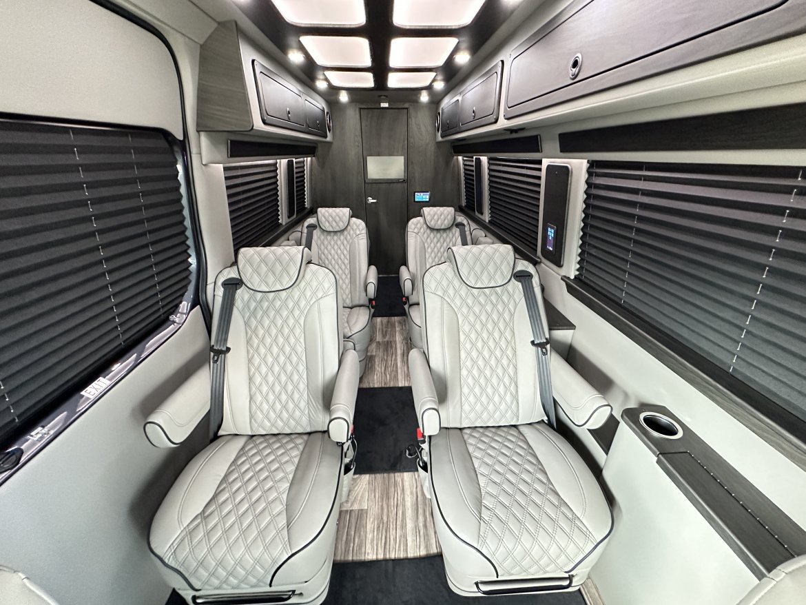 New 2023 Mercedes-Benz Daycruiser D6 Sprinter For Sale