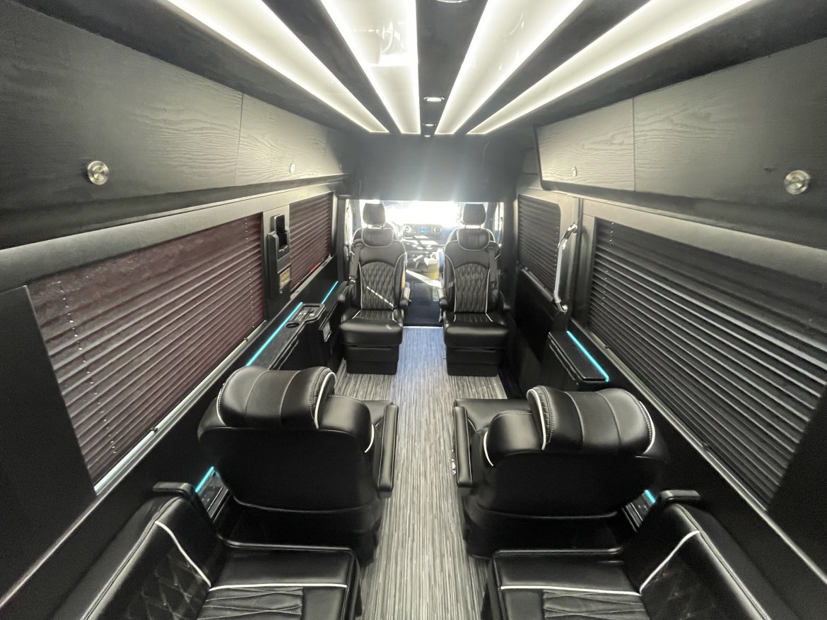 New 2022 Mercedes-Benz Weekender Sprinter For Sale