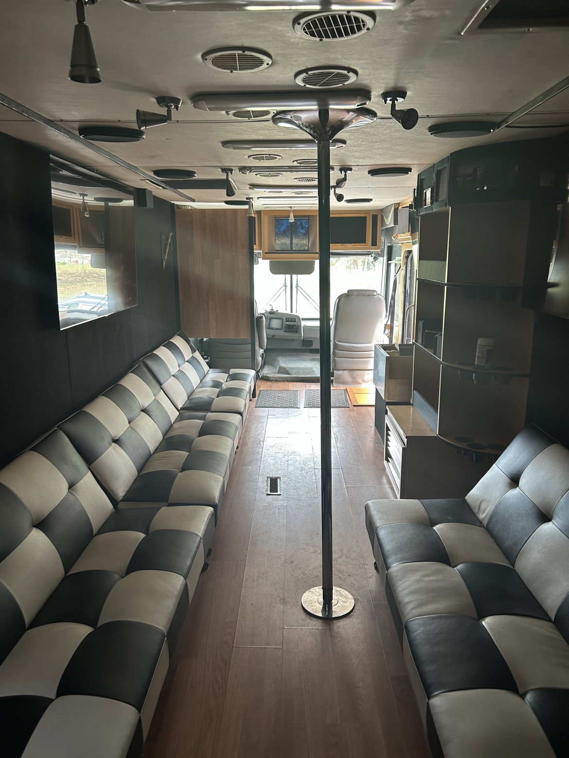 Used 2007 Ford Baystar Limo Party Bus by Newmar