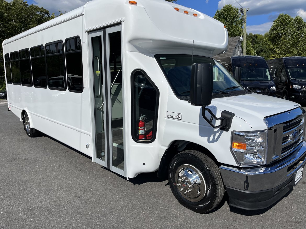 New 2024 Ford E 450 Executive Shuttle