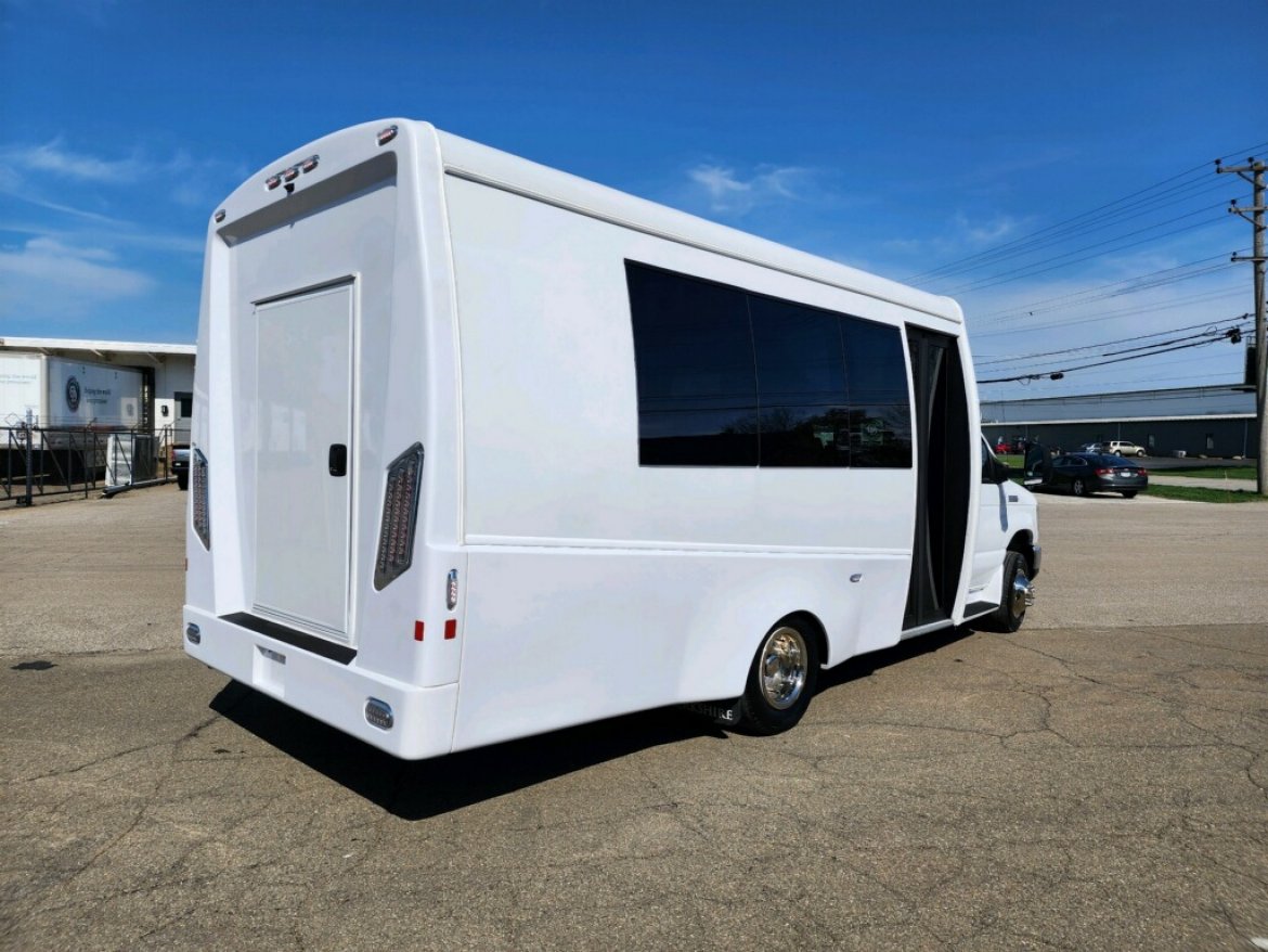 Used 2019 Ford E350 Shuttle Bus For Sale