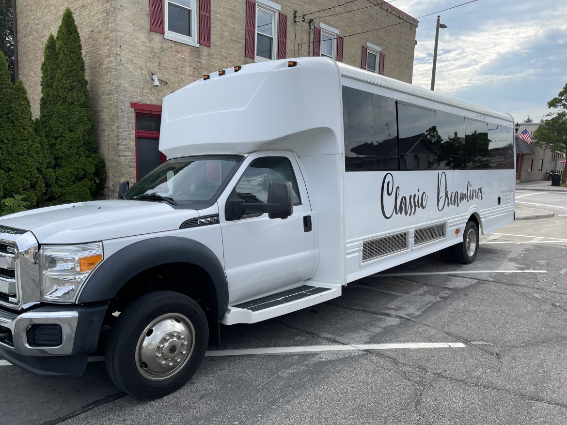 Used 2015 Ford F550