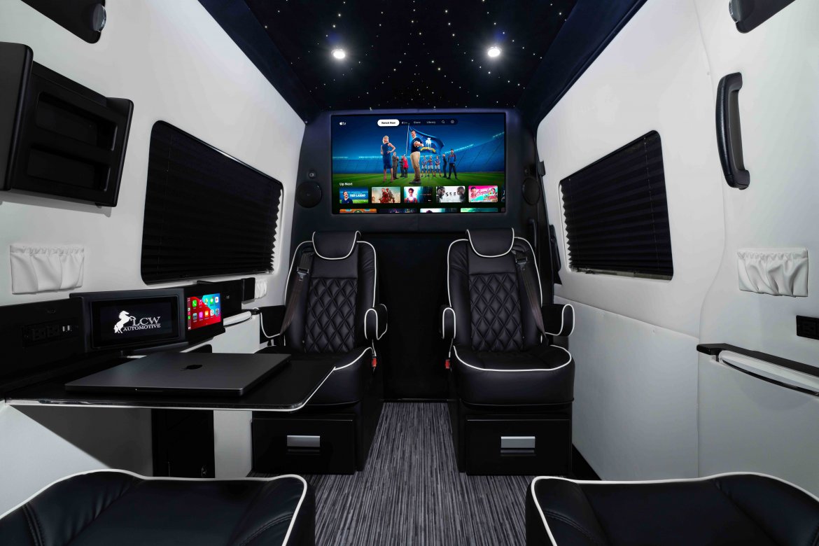 New2023 Mercedes-Benz Supreme Sprinter by LCW Automotive