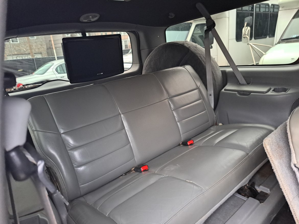 Used Excursion SUV Stretch Limo for 14 For Sale