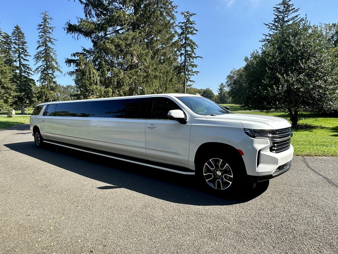 Used 2023 Chevrolet Suburban