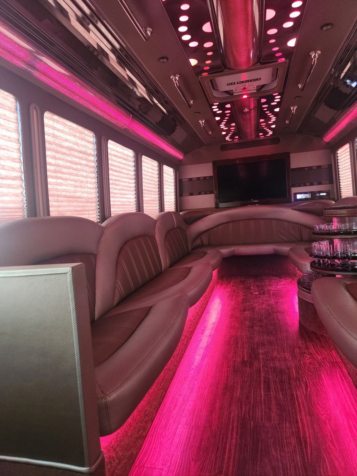 Used 2011 Ford E450 Limo Bus