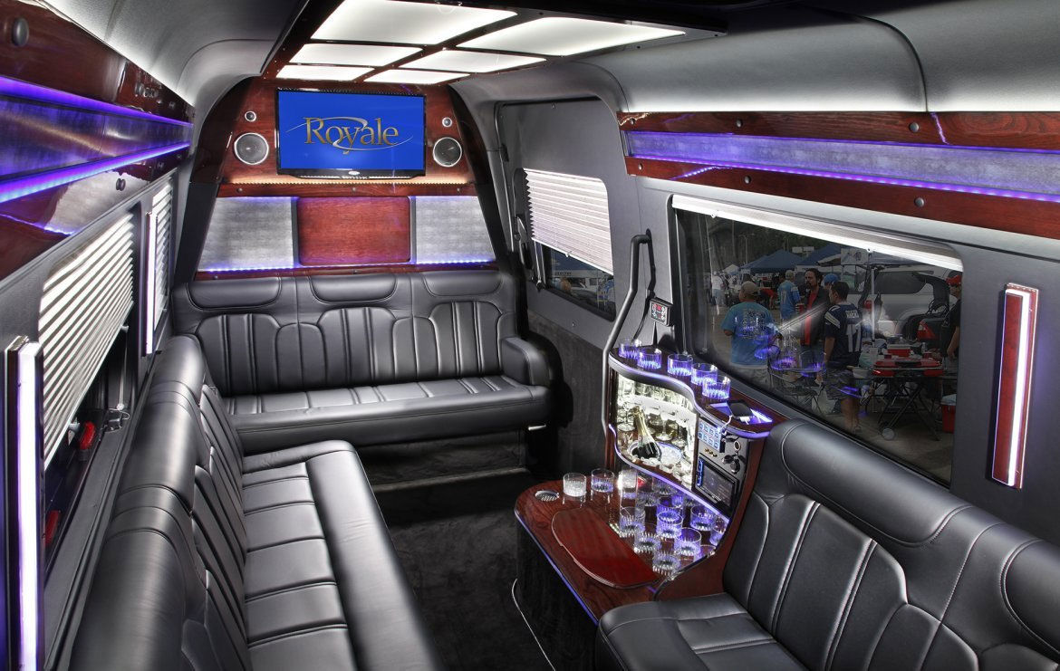 New 2023 Mercedes-Benz Sprinter Limo 3500 Limousine For Sale