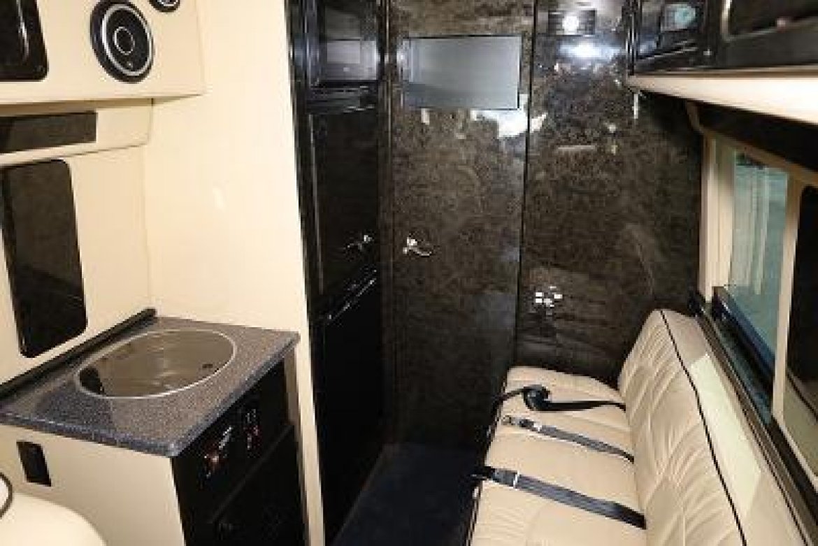 Used 2019 Midwest Automotive sprinter For Sale