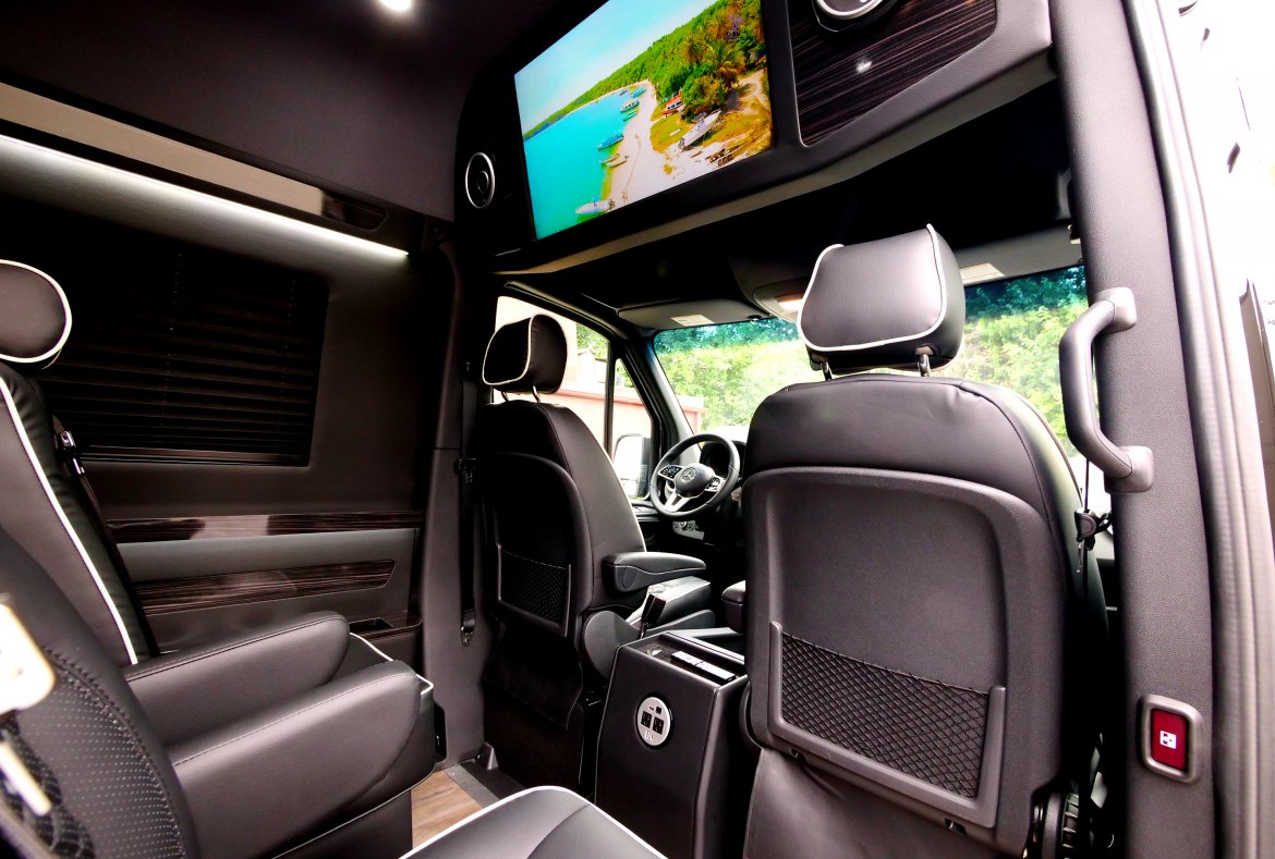 New 2023 HQ Custom Design Mercedes-Benz Sprinter